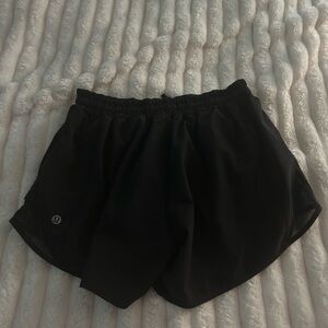 lululemon athletica Hotty Hot Low Rise Shorts